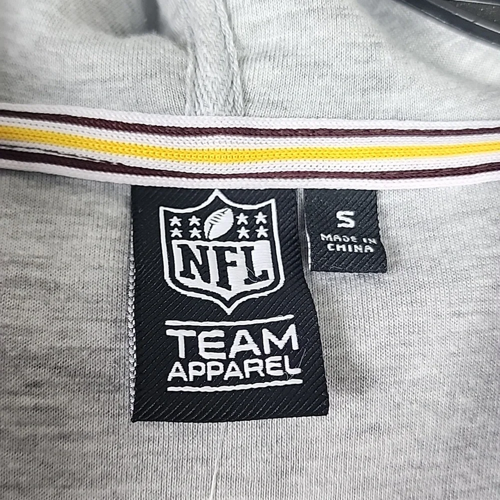 NFL Team Apparel Redskins zip up fleece Hoodie. NWT . Size S - Picture 6 of 10